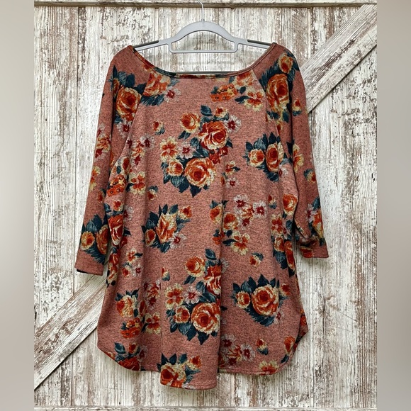 SJS - Dusty Rose Floral Sweater - Picture 2 of 8